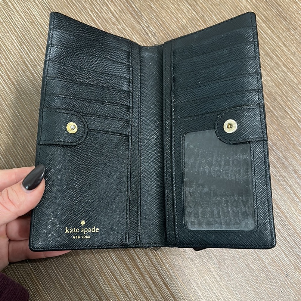 Kate Spade Wallet - Picture 4 of 4
